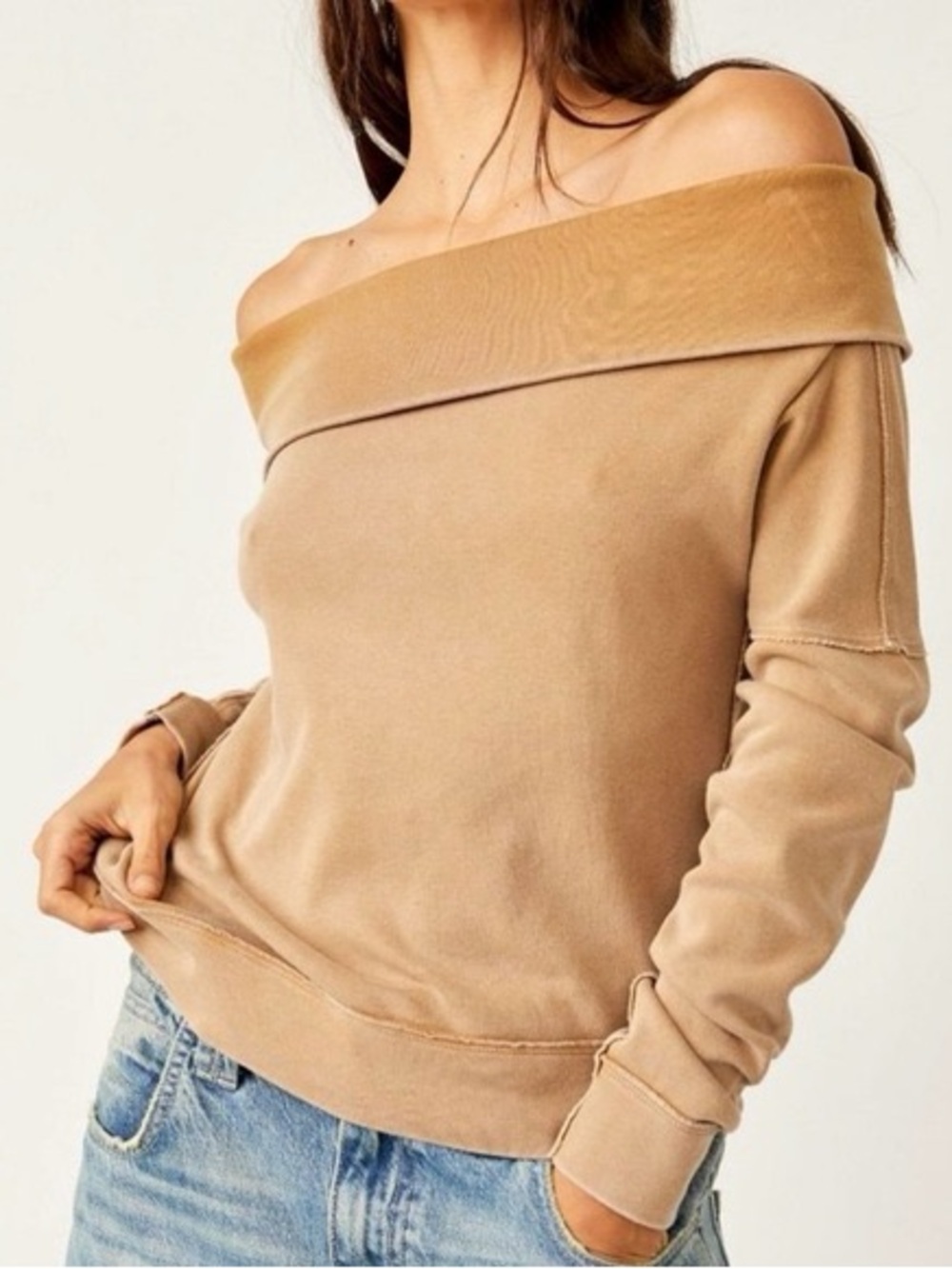 We the Free not the same tee off the-Shoulder Tan Women's Sweater medium